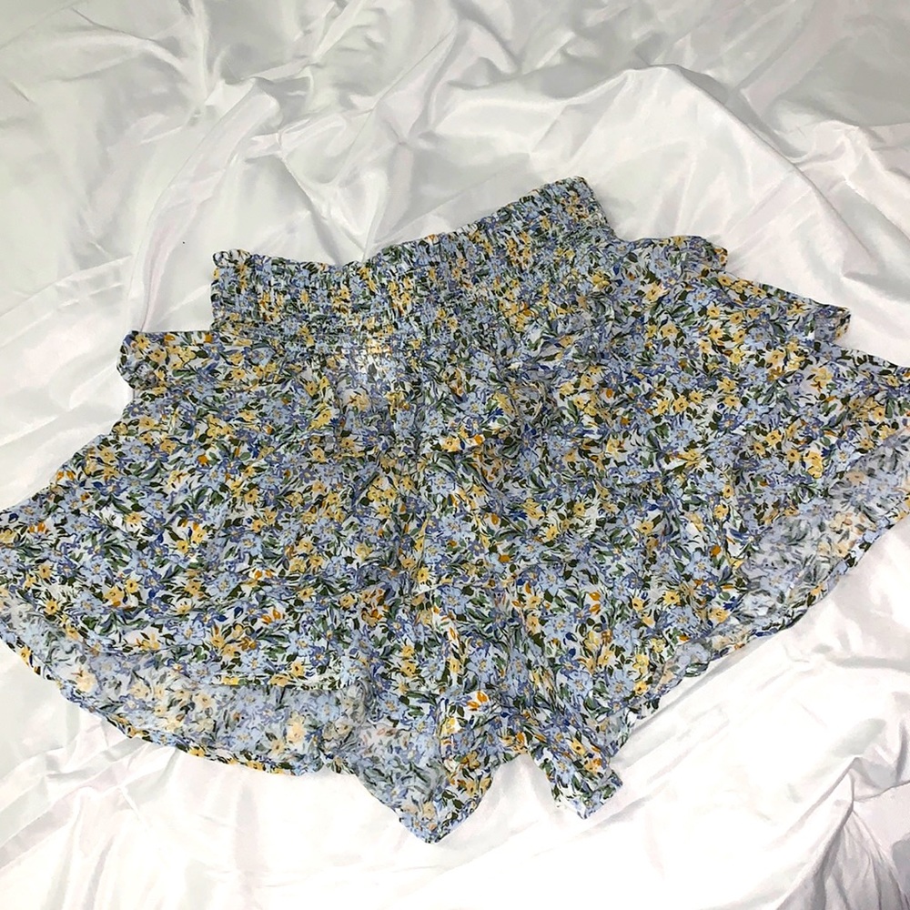 ruffle shorts